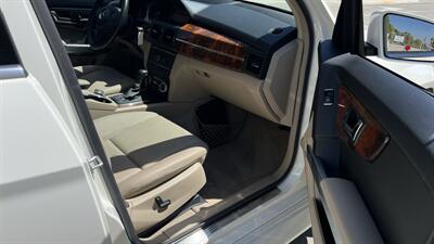 2010 Mercedes-Benz GLK GLK 350 4MATIC - Photo 16 - Valencia, CA 91355