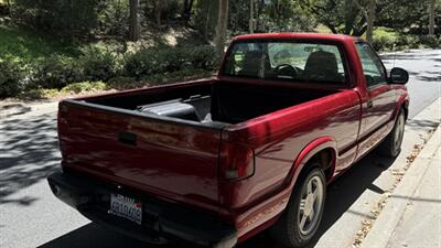 1998 Chevrolet S-10 - Photo 8 - Valencia, CA 91355