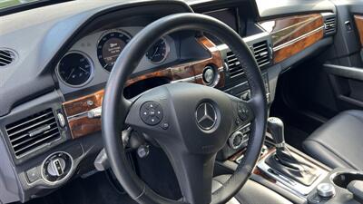 2012 Mercedes-Benz GLK GLK 350 4MATIC - Photo 13 - Valencia, CA 91355