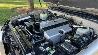 2002 Lexus LX 470 - Photo 29 - Valencia, CA 91355