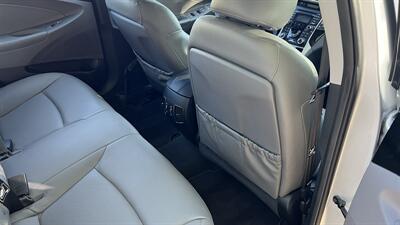 2012 Hyundai SONATA Limited - Photo 17 - Valencia, CA 91355