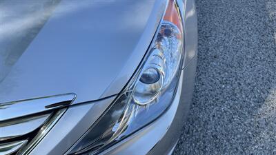 2012 Hyundai SONATA Limited - Photo 13 - Valencia, CA 91355