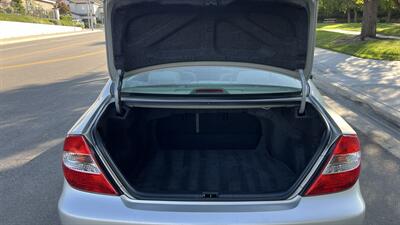 2002 Toyota Camry LE   - Photo 13 - Valencia, CA 91355