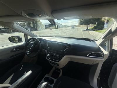 2022 Chrysler Voyager LX - Photo 16 - San Jose, CA 95111