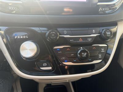 2022 Chrysler Voyager LX - Photo 17 - San Jose, CA 95111