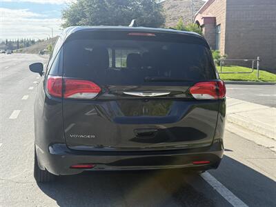 2022 Chrysler Voyager LX - Photo 3 - San Jose, CA 95111