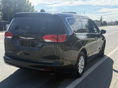 2022 Chrysler Voyager LX - Photo 4 - San Jose, CA 95111