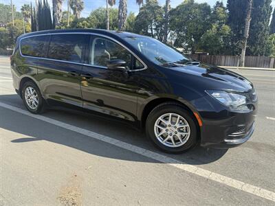 2022 Chrysler Voyager LX - Photo 6 - San Jose, CA 95111