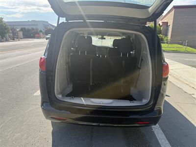 2022 Chrysler Voyager LX - Photo 13 - San Jose, CA 95111