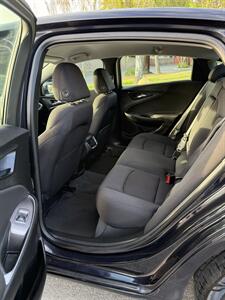 2023 Chevrolet Malibu LT   - Photo 10 - San Jose, CA 95111