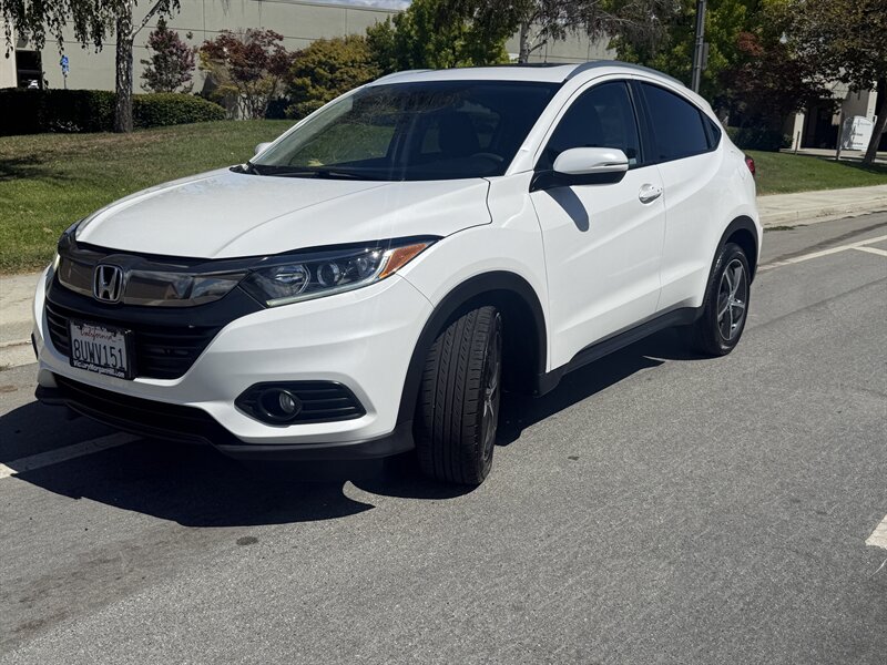 2021 Honda HR-V EX  