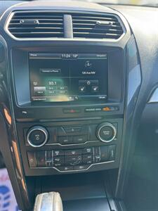 2016 Ford Explorer XLT - Photo 8 - Edmonton, AB T5L 1A4