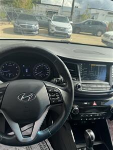 2017 Hyundai TUCSON SE - Photo 9 - Edmonton, AB T6W 1A3