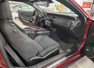 2010 Chevrolet Camaro SS   - Photo 12 - For Collins, CO 80524