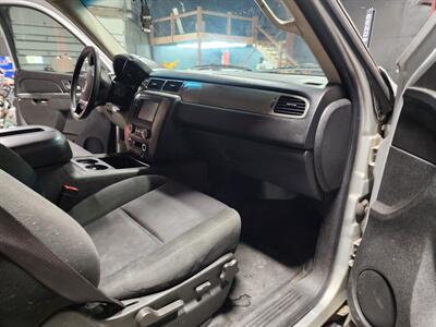 2010 Chevrolet Tahoe LS   - Photo 9 - For Collins, CO 80524