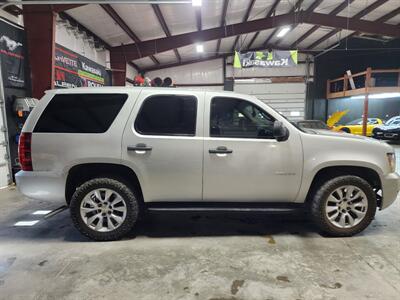 2010 Chevrolet Tahoe LS   - Photo 4 - For Collins, CO 80524