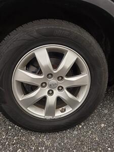 2013 Kia Sorento LX   - Photo 17 - Inwood, WV 25428