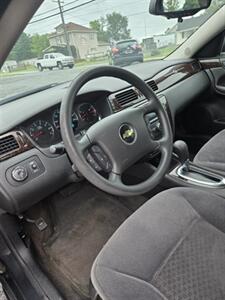 2016 Chevrolet Impala Limited LT Fleet   - Photo 9 - Inwood, WV 25428