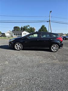2012 Ford Focus SE   - Photo 3 - Inwood, WV 25428