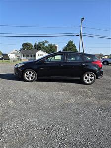 2012 Ford Focus SE   - Photo 21 - Inwood, WV 25428
