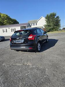 2012 Ford Focus SE   - Photo 24 - Inwood, WV 25428