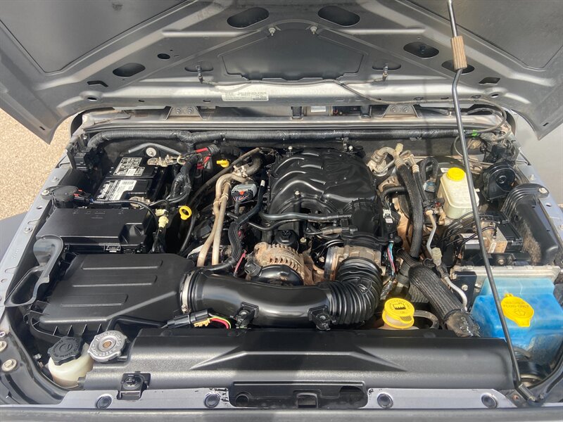 2016 Jeep Wrangler Rubicon - Photo 5 - Albuquerque, NM 87105