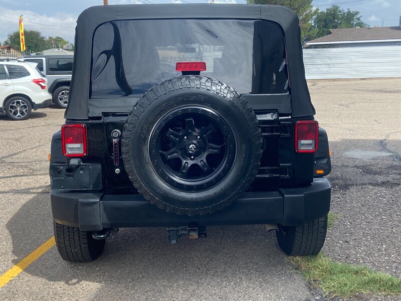 2017 Jeep Wrangler Unlimited Sport S - Photo 3 - Albuquerque, NM 87105