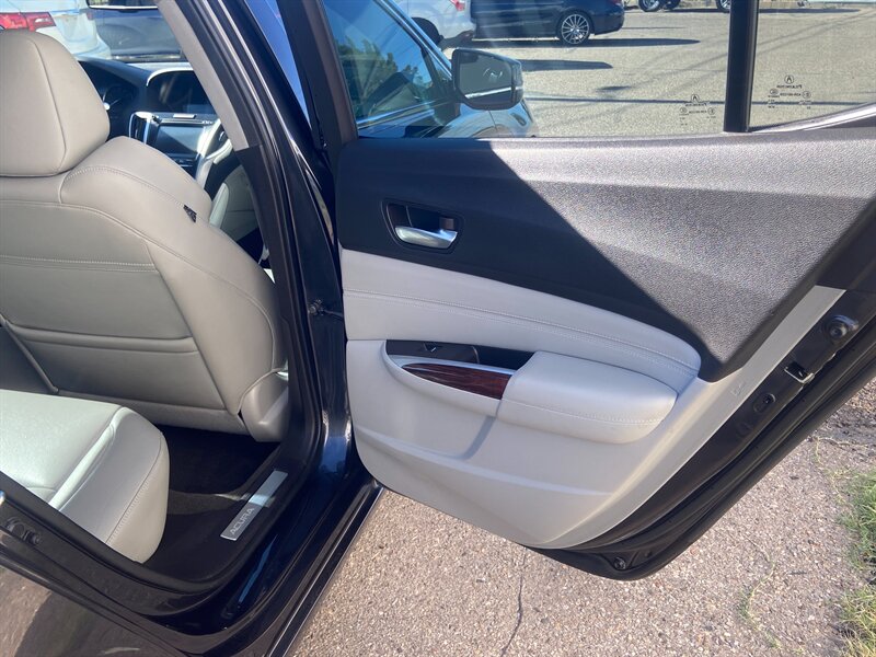 2015 Acura TLX V6 - Photo 13 - Albuquerque, NM 87105