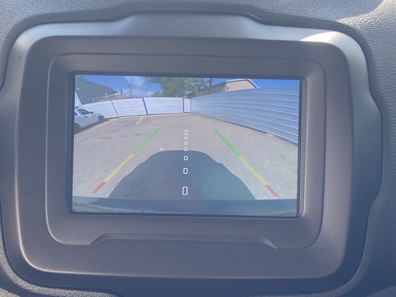 2019 Jeep Renegade Latitude - Photo 10 - Albuquerque, NM 87105
