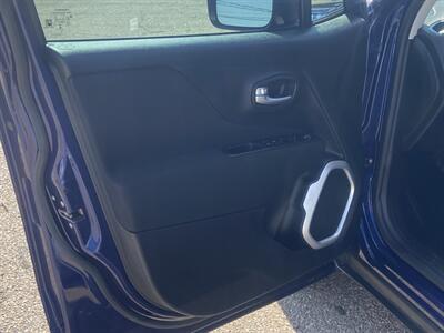2019 Jeep Renegade Latitude - Photo 7 - Albuquerque, NM 87105