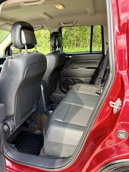 2015 Jeep Compass Latitude - Photo 6 - Brunswick, OH 44212