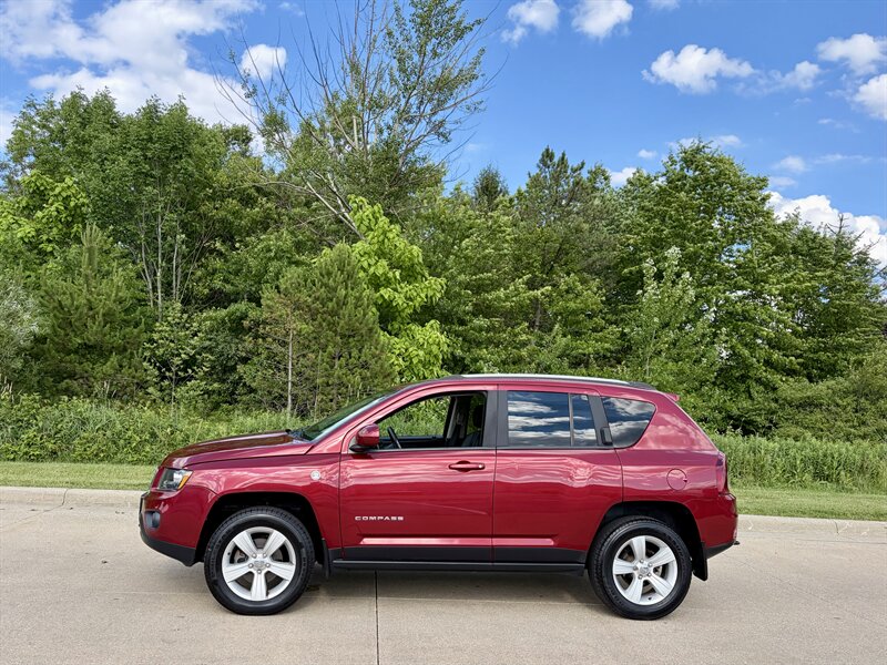 2015 Jeep Compass Latitude - Photo 11 - Brunswick, OH 44212