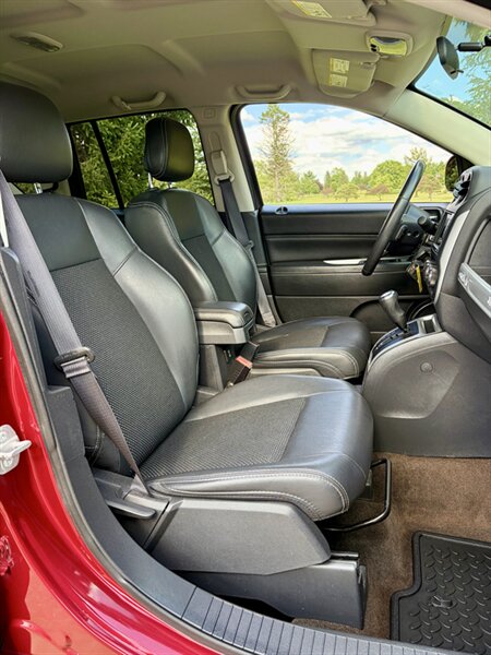 2015 Jeep Compass Latitude - Photo 8 - Brunswick, OH 44212