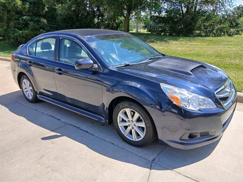2012 Subaru Legacy 2.5i - Photo 17 - Brunswick, OH 44212