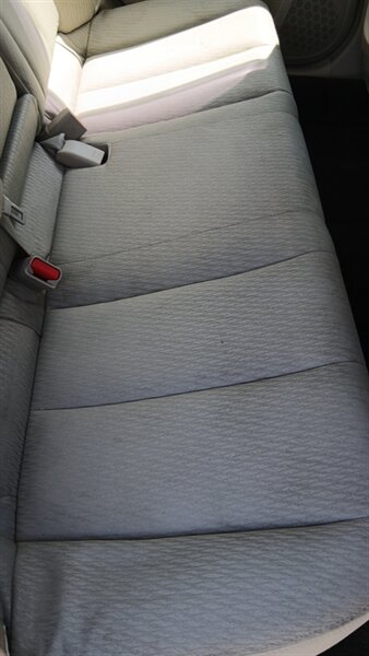 2012 Subaru Legacy 2.5i - Photo 23 - Brunswick, OH 44212