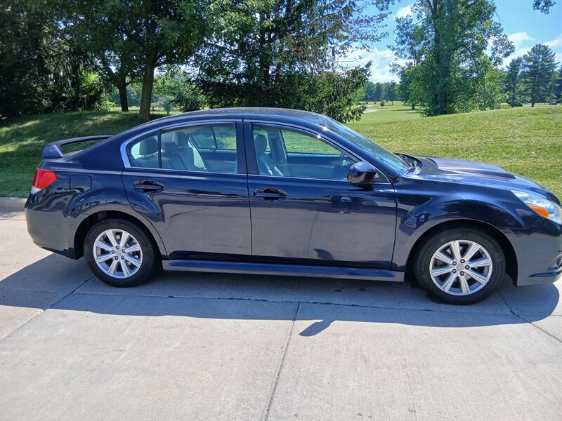 2012 Subaru Legacy 2.5i  