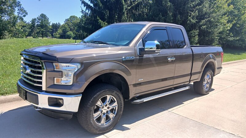 2015 Ford F-150 XLT - Photo 5 - Brunswick, OH 44212