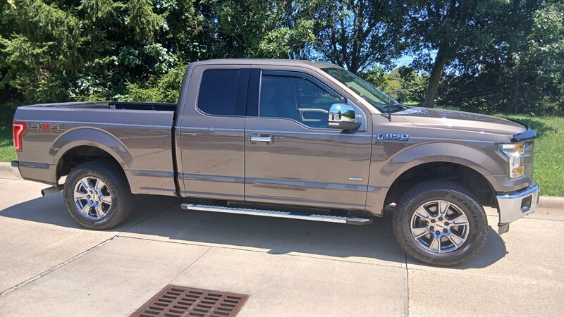 2015 Ford F-150 XLT - Photo 34 - Brunswick, OH 44212