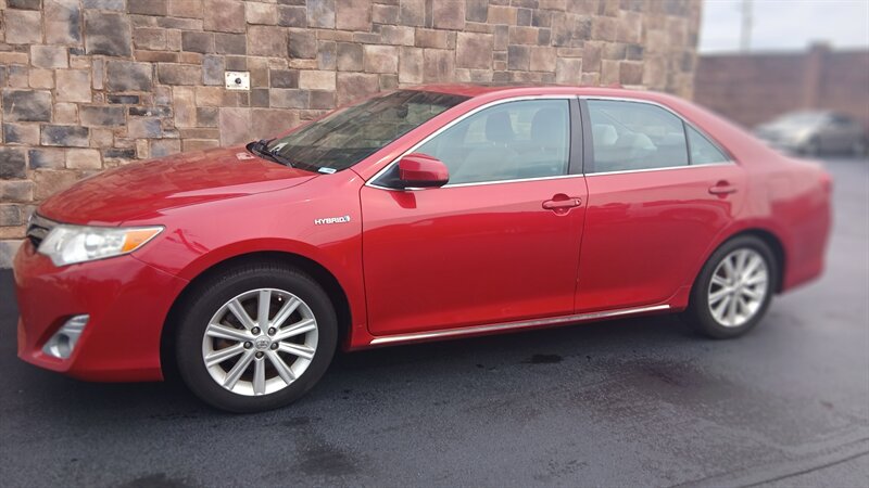 2012 Toyota Camry Hybrid LE - Photo 19 - Brunswick, OH 44212