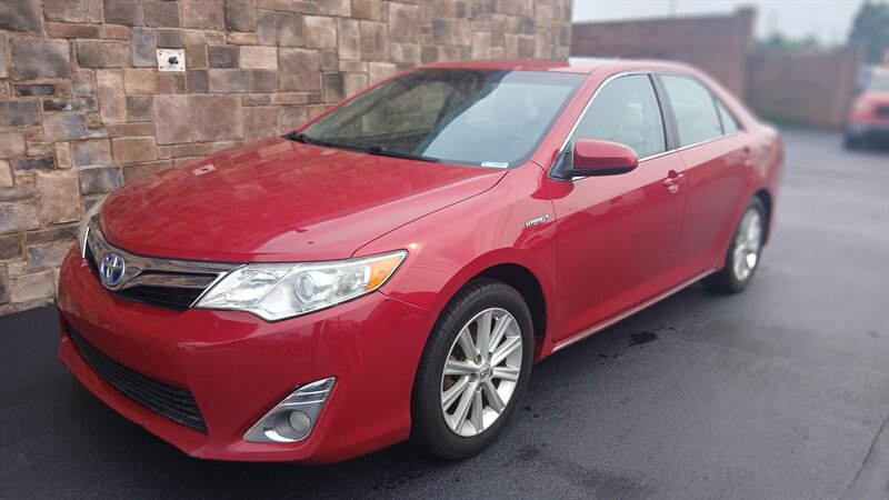 2012 Toyota Camry Hybrid LE - Photo 17 - Brunswick, OH 44212