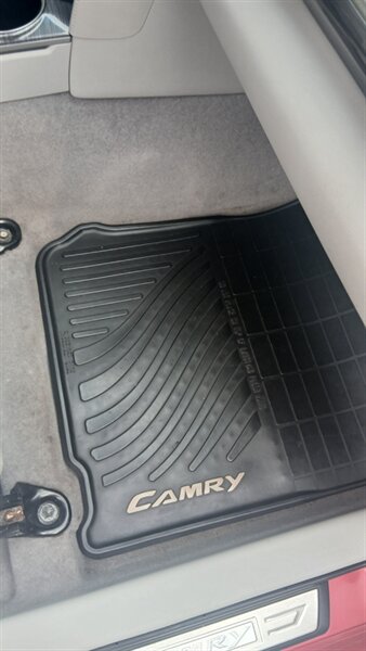 2012 Toyota Camry Hybrid LE - Photo 26 - Brunswick, OH 44212