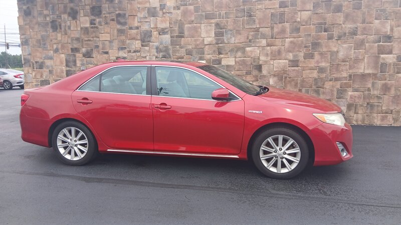 2012 Toyota Camry Hybrid LE - Photo 34 - Brunswick, OH 44212