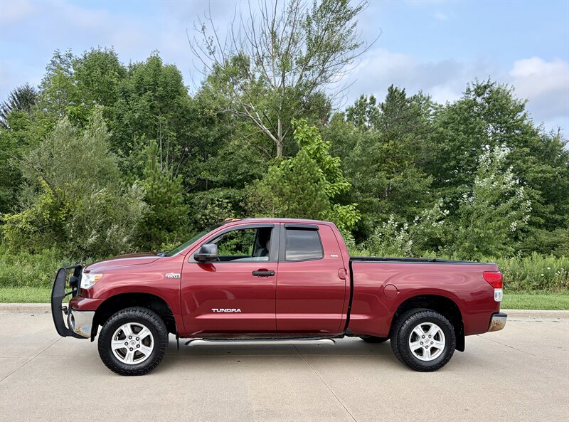 2010 Toyota Tundra Grade - Photo 4 - Brunswick, OH 44212