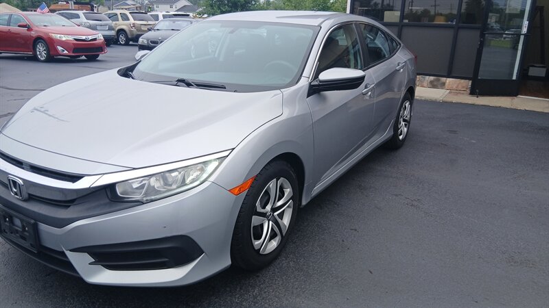 2016 Honda Civic LX - Photo 27 - Brunswick, OH 44212