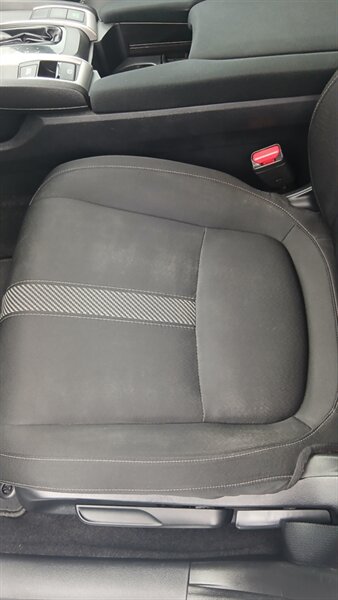 2016 Honda Civic LX - Photo 31 - Brunswick, OH 44212