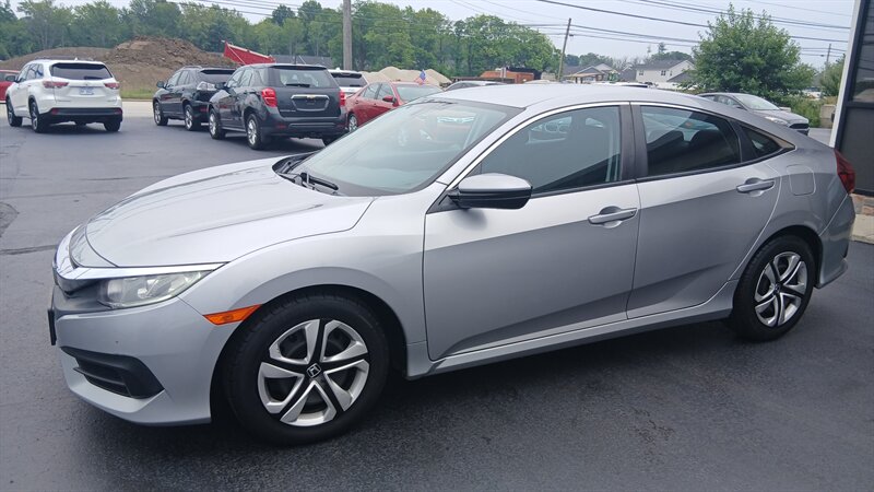 2016 Honda Civic LX - Photo 25 - Brunswick, OH 44212