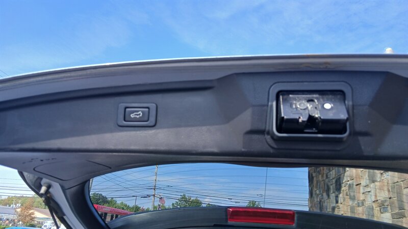 2015 Subaru Outback 2.5i Premium - Photo 24 - Brunswick, OH 44212