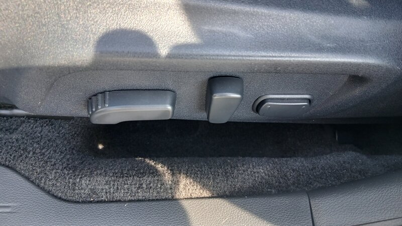 2015 Subaru Outback 2.5i Premium - Photo 28 - Brunswick, OH 44212