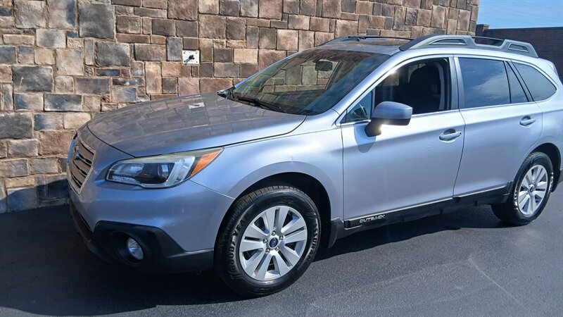 2015 Subaru Outback 2.5i Premium - Photo 32 - Brunswick, OH 44212