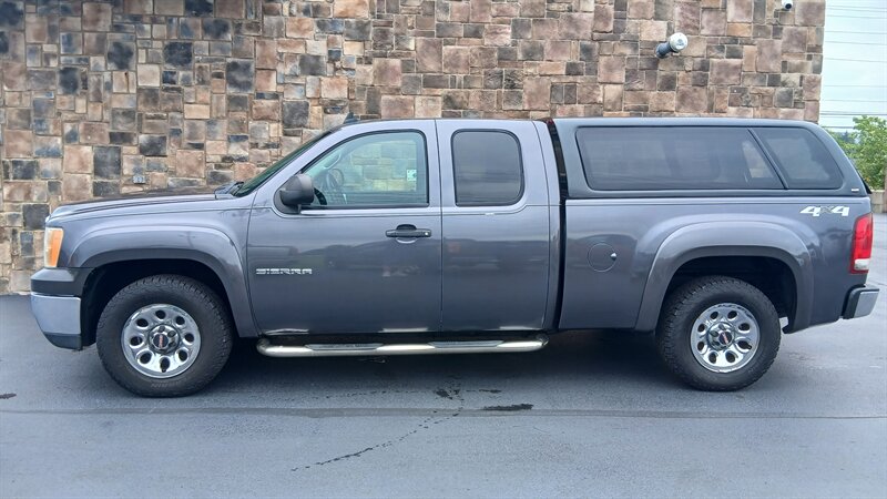 2011 GMC Sierra 1500 SL Extend cab - Photo 53 - Brunswick, OH 44212